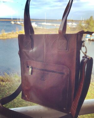 TAŠKA TOTEBAG 13″ BRANDY 9 LB024 5