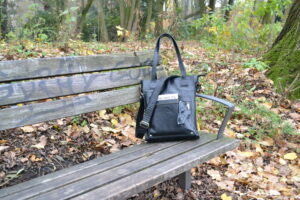 TAŠKA TOTEBAG 13″ BLACK 13 LB025 5 scaled